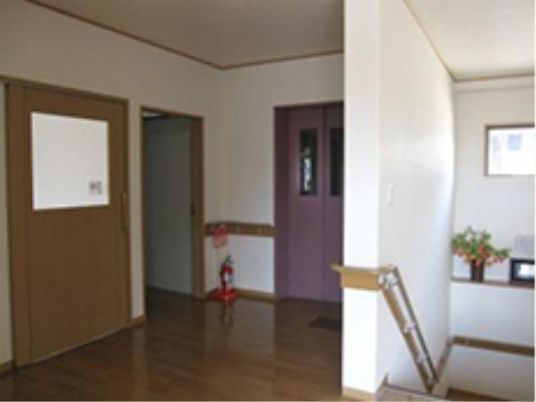 廊下の落ち着いた空間