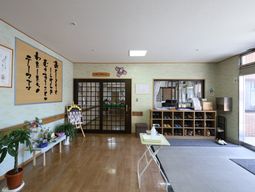 温かみのあるエントランス