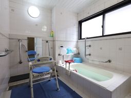 バリアフリー浴室設備