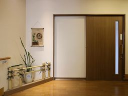 廊下の一角と装飾
