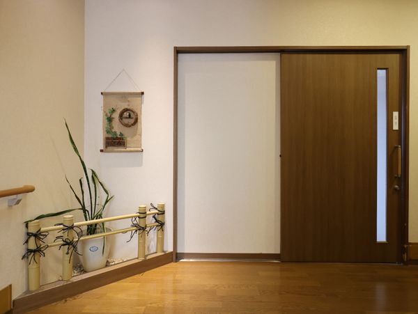 廊下の一角と装飾