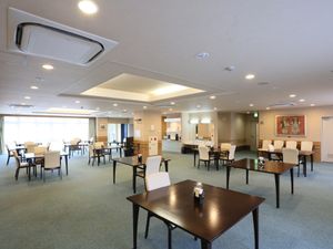 広々とした食堂の様子