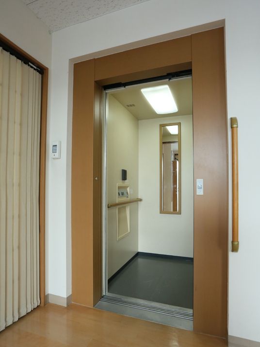 対面式カウンターの窓口