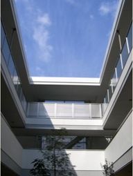 開放的な中庭空間