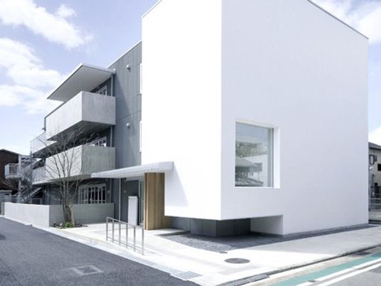 外観の建物正面  