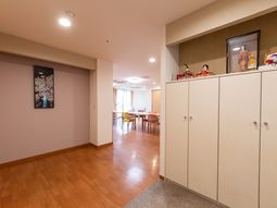 明るい共用スペース