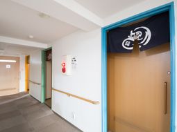 廊下と部屋の入口