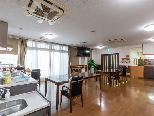 広々とした食堂