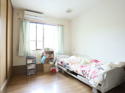 清潔な個室の居室