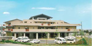開放感ある建物の外観