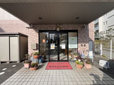歓迎の玄関