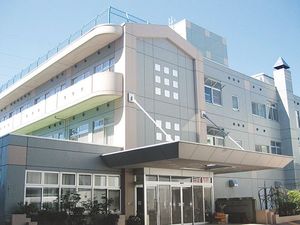 外観の建物正面  