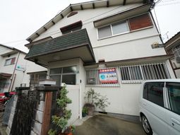 外観の建物全体図