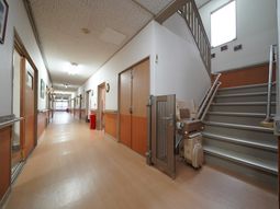 清潔な廊下