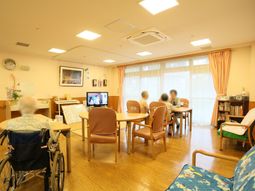 温かみのある共有スペース