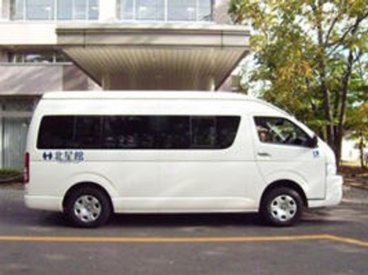 送迎車の外観  