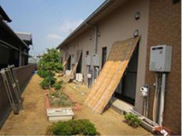 庭の一角の日差し対策