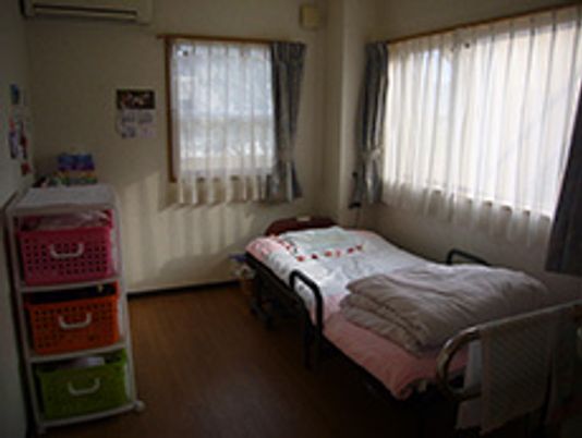 明るい居室  