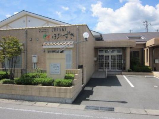 広々とした外観