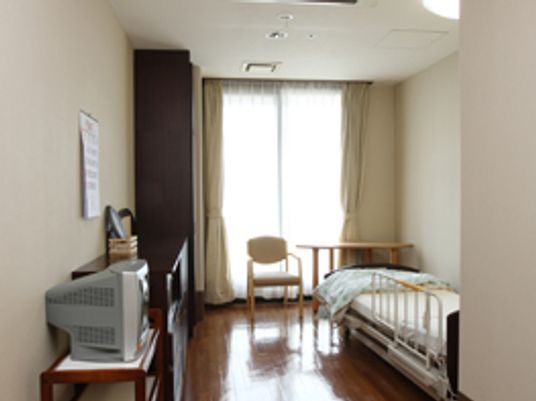 光が差し込む部屋
