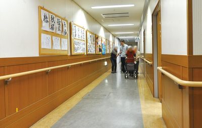 長い廊下