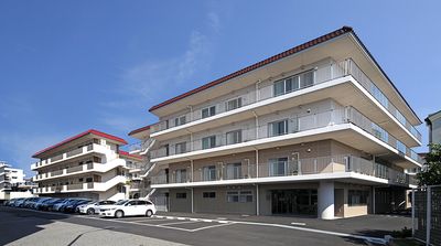 職員募集の居室外観