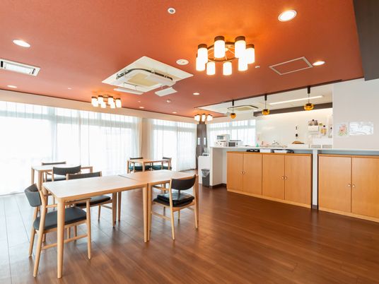 開放感あるダイニングルーム