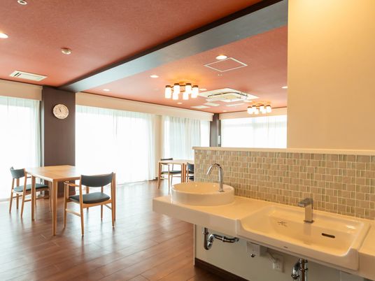 自然光が入る広々空間