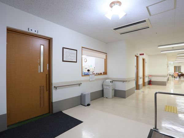 清潔な廊下