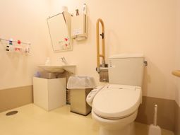 バリアフリーのトイレ設備