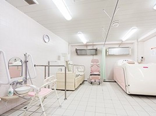 清潔な浴室