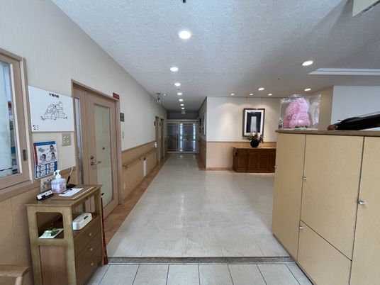 広い廊下