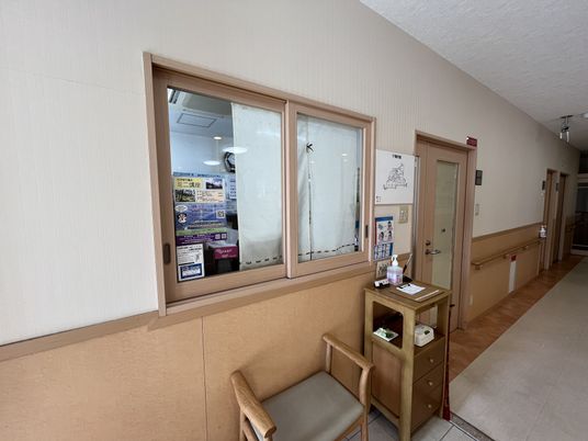 情報掲示の廊下