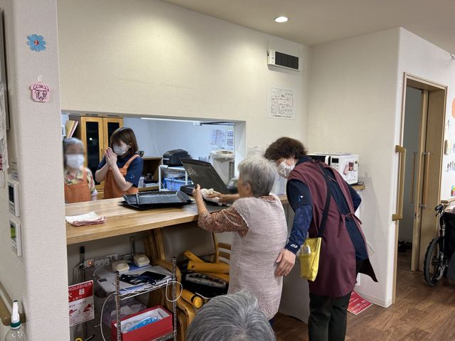 スタッフイメージ