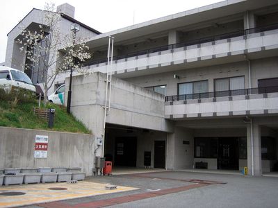 モダンな建物の外観