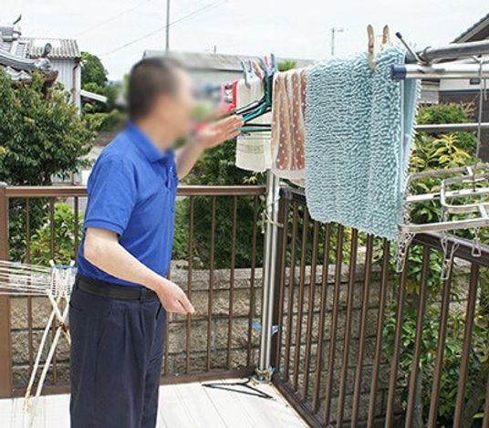 開放的なバルコニー