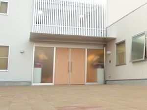 中庭に面した出入口  