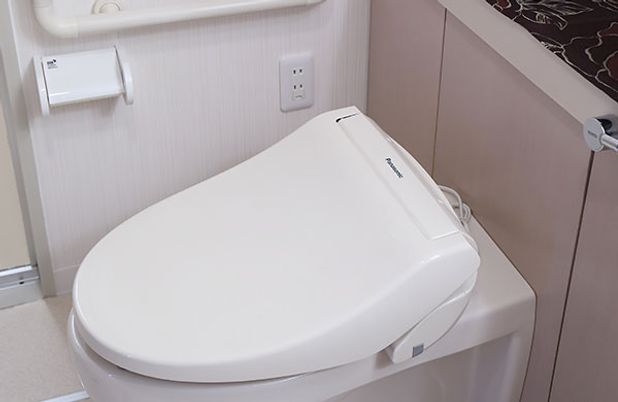 清潔な設備のトイレ