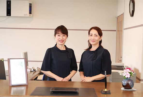 受付のスタッフ
