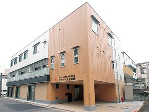 木目調の外観  