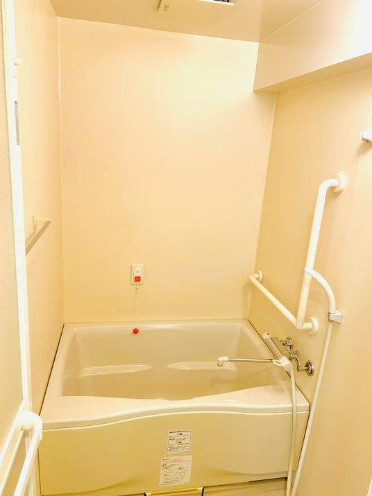 バリアフリー浴室設備
