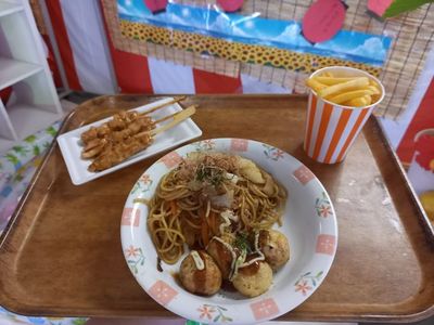 手作り感のある美味しそうな料理