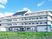 三階建ての施設外観  