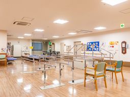 リハビリ用の設備が整った空間