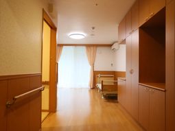 居室の明るい空間