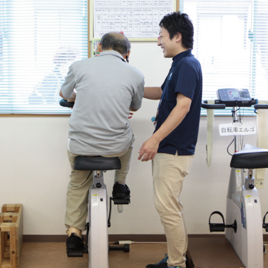 自転車型エルゴ施設