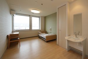 自然光が差し込む居室