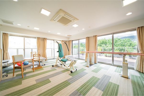 快適な設備の浴室