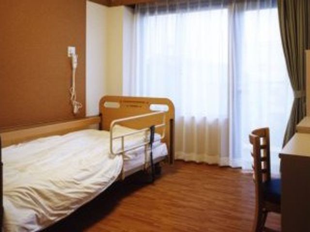 落ち着いた居室 居室 やわらかい自然光が差し込む居室です。快適な環境で、リラックスしてお過ごしいただけます。
