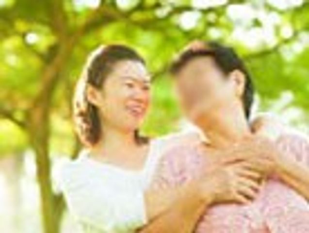 職員と入居者の交流